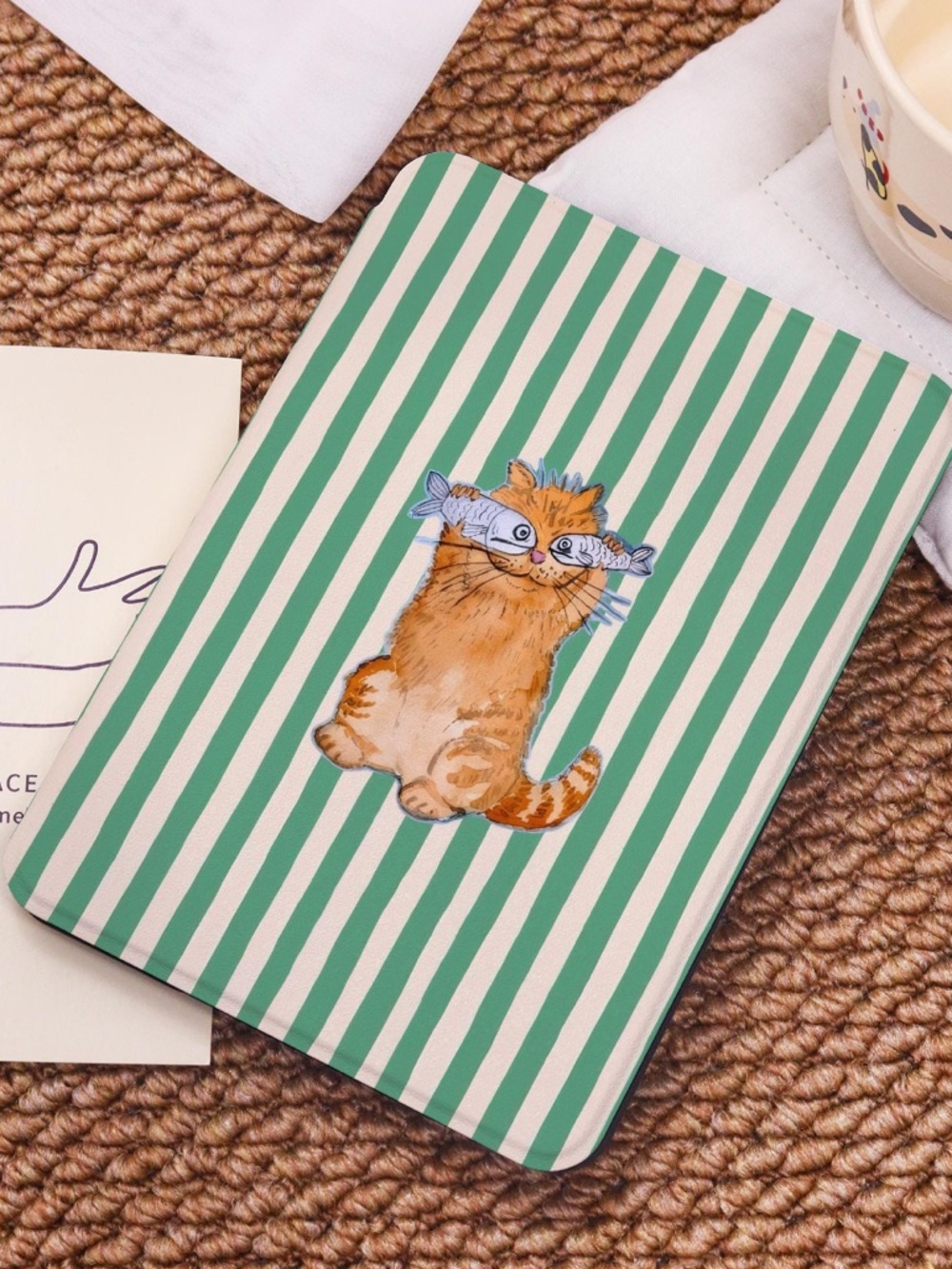 Kindle case 12th edition paperwhite 7”. green stripe cat